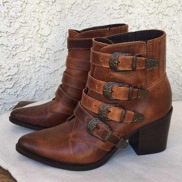 Steve Madden Shoes - Steve Madden Leather Prairie Boots Fits 8.5 9